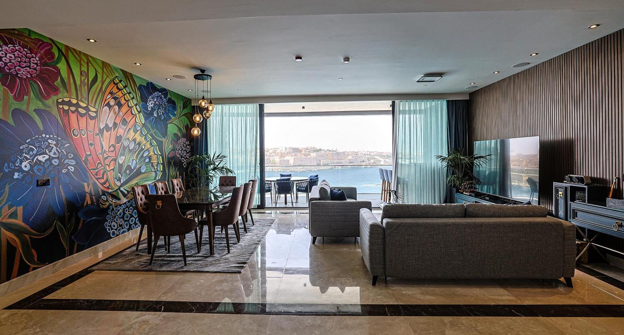 Elegant Luxurious Sea View *